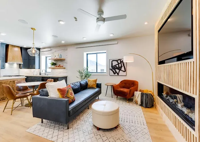 Vakantiehuis The Lofts On 89 - 5 Miles To Salt River! *