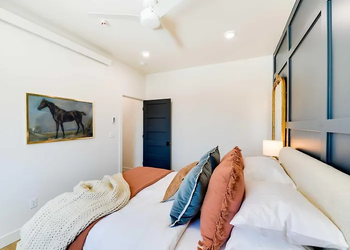 Vakantiehuis The Lofts On 89 - 5 Miles To Salt River! *